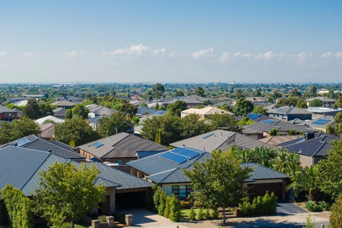 a sprawling landscape photo of the Australian suburbia 